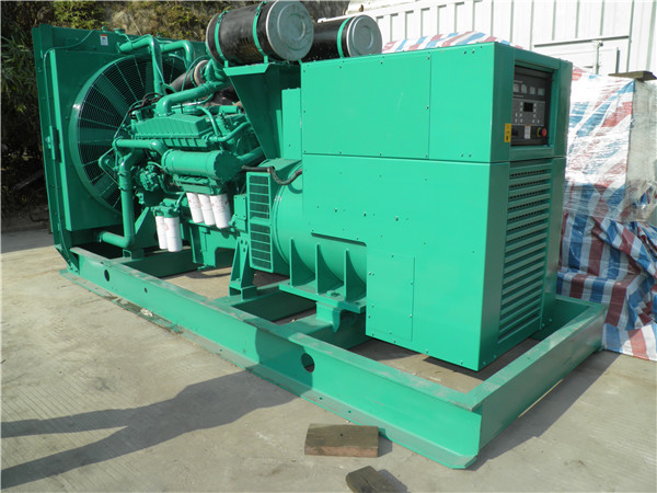 江都发电车出租-柴油发电机散热器怎样散热