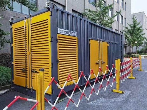 江都如何使用转速表检查发动机的转速？