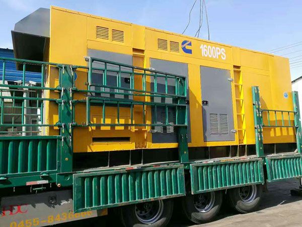 江都测量水冷式机油散热器密封件尺寸时的注意事项有哪些？